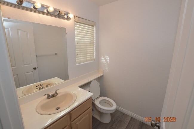 Building Photo - 8236 Golf Player St