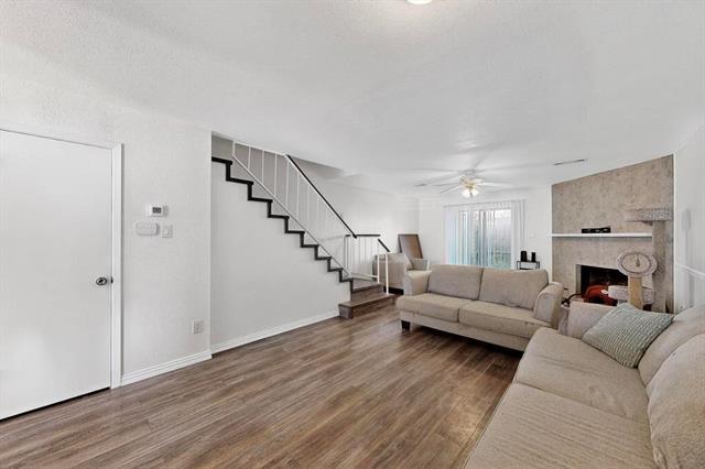 Building Photo - 2500 E Park Blvd