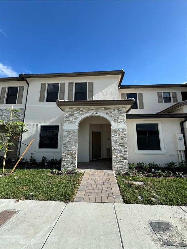 Primary Photo - 23349 SW 128th Ave