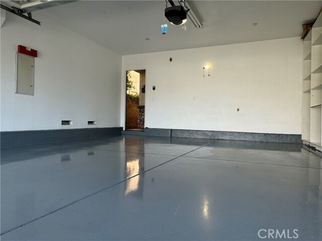 Building Photo - 414 Condor Ave