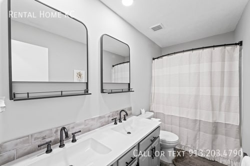 Building Photo - 10965 Gillette-