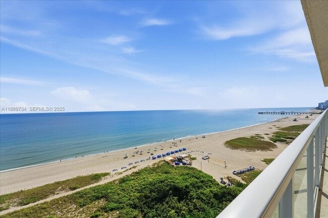 Building Photo - 704 N Ocean Blvd