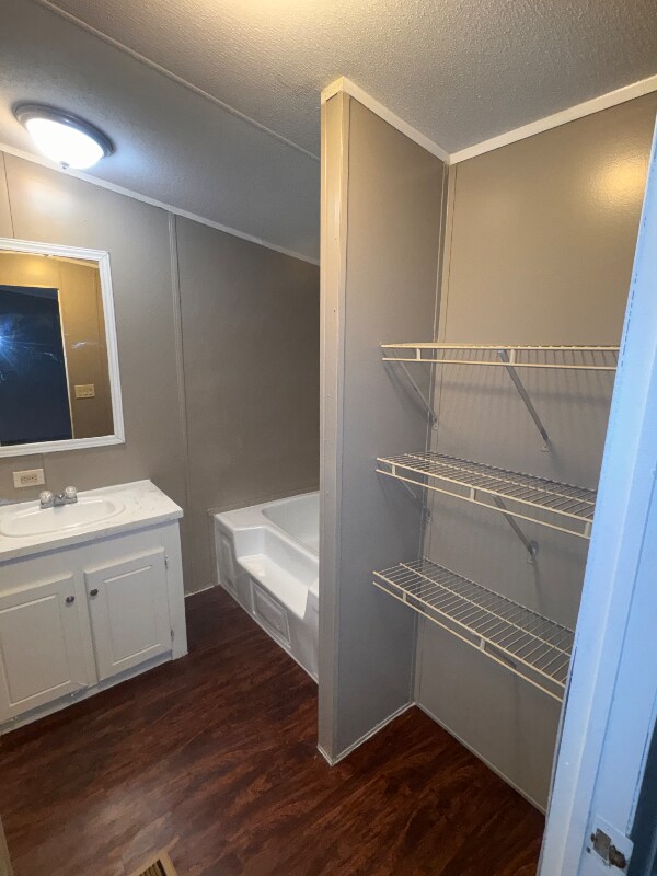 Building Photo - 18493 Prickley Ash Way