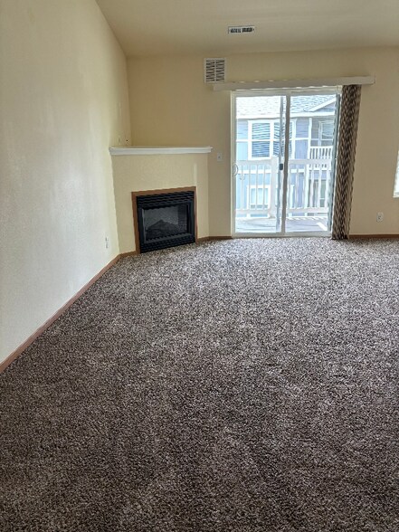 Building Photo - 6405 Chapel Hill Blvd