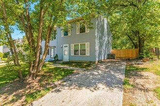 Building Photo - 6319 Harris Heights Ave