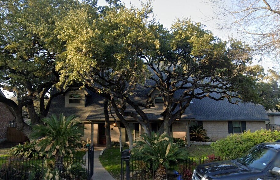 Building Photo - 259 Rockhill Dr