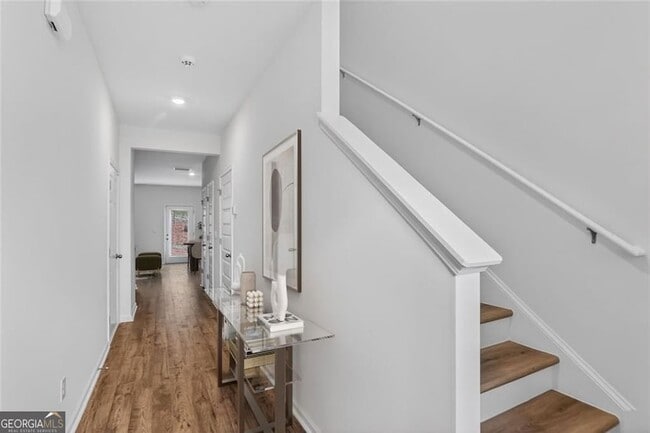 Building Photo - 170 Piedmont Ave SE