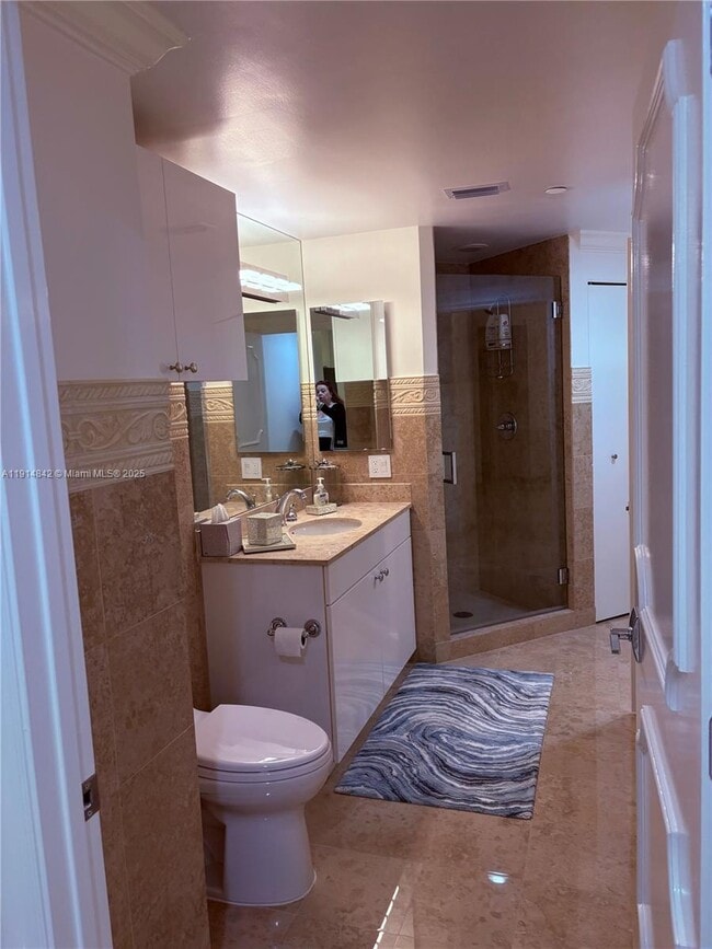 Building Photo - 4779 Collins Ave