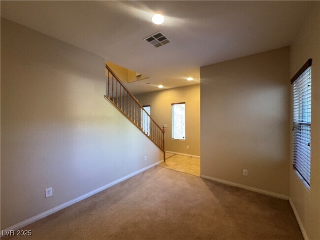 Building Photo - 9019 Winchester Ridge St