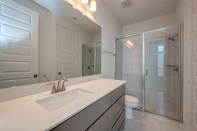 Building Photo - 30223 Gold Finch Pl