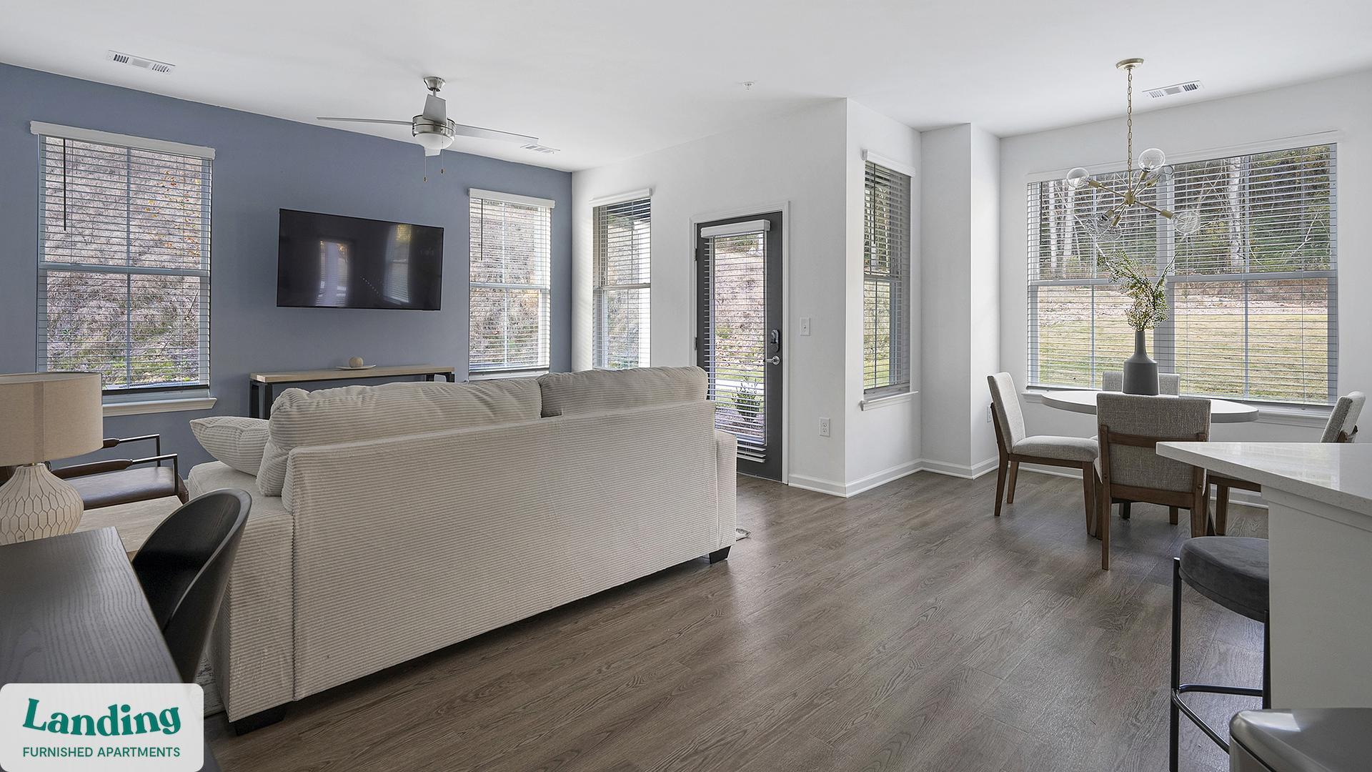 Building Photo - 2800 Milan Ct