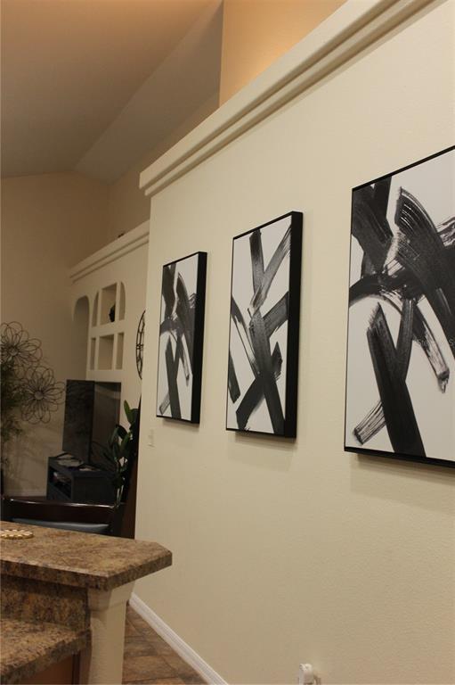 Building Photo - 348 Lake Davenport Cir