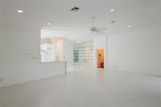 Building Photo - 7577 Caprio Dr