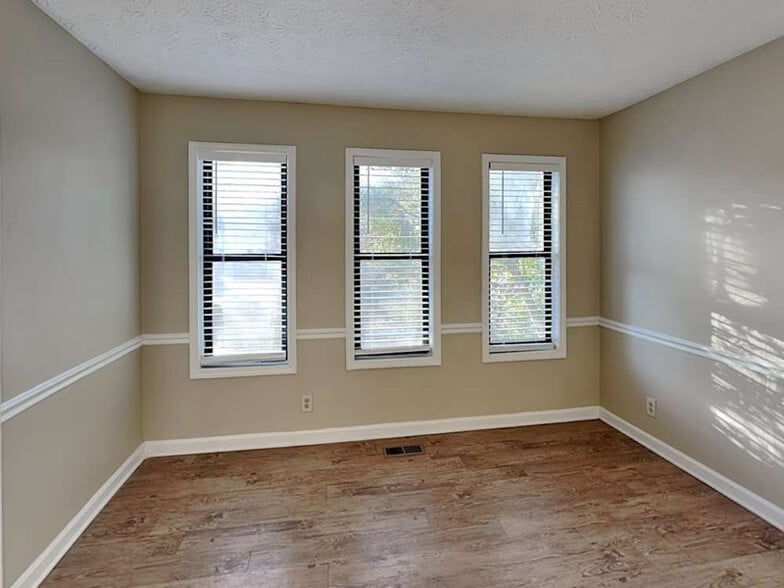 Building Photo - 2086 Arrowhead Trail