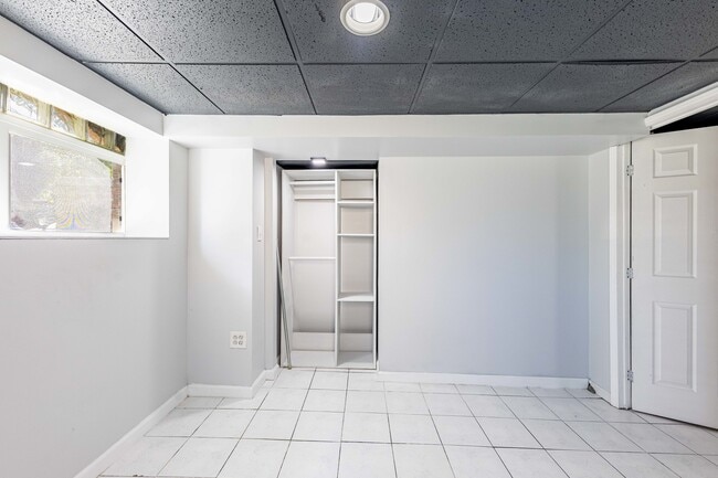 Building Photo - 3838 W 64th St