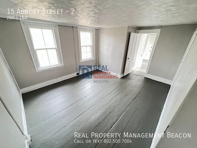 Building Photo - 15 Abbott St