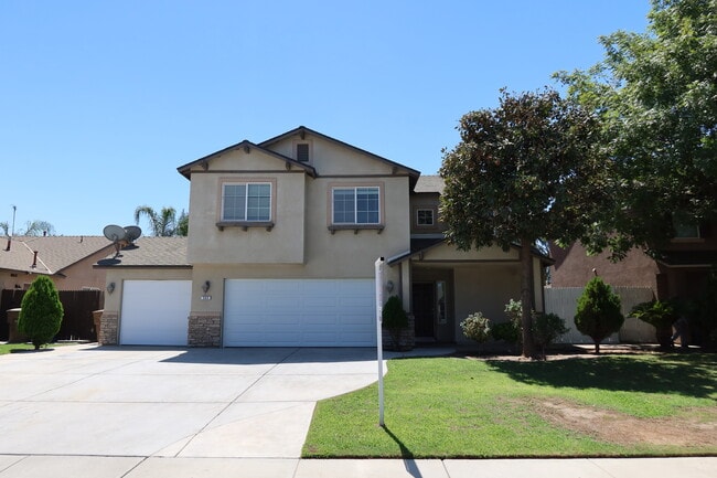 Primary Photo - 305 Alysheba Dr