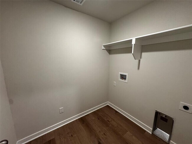 Building Photo - 9041 NW 149th Ter