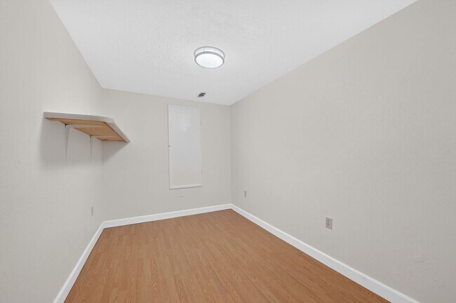 Building Photo - 1788 E Tramway Dr