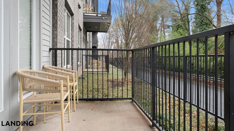 Building Photo - 2550 Blackmon Dr