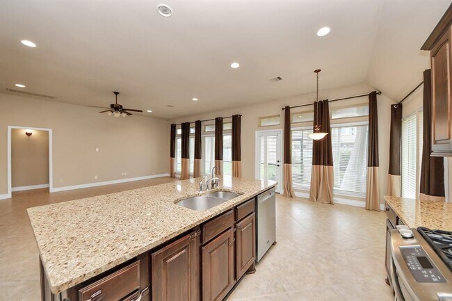 Building Photo - 3018 Sunrise Run Ln