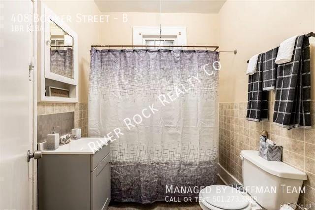 Building Photo - 408 S Booker St