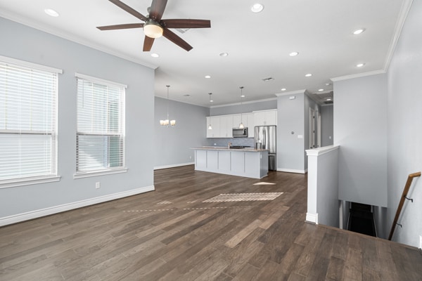 Building Photo - 1217 Highknoll Ln