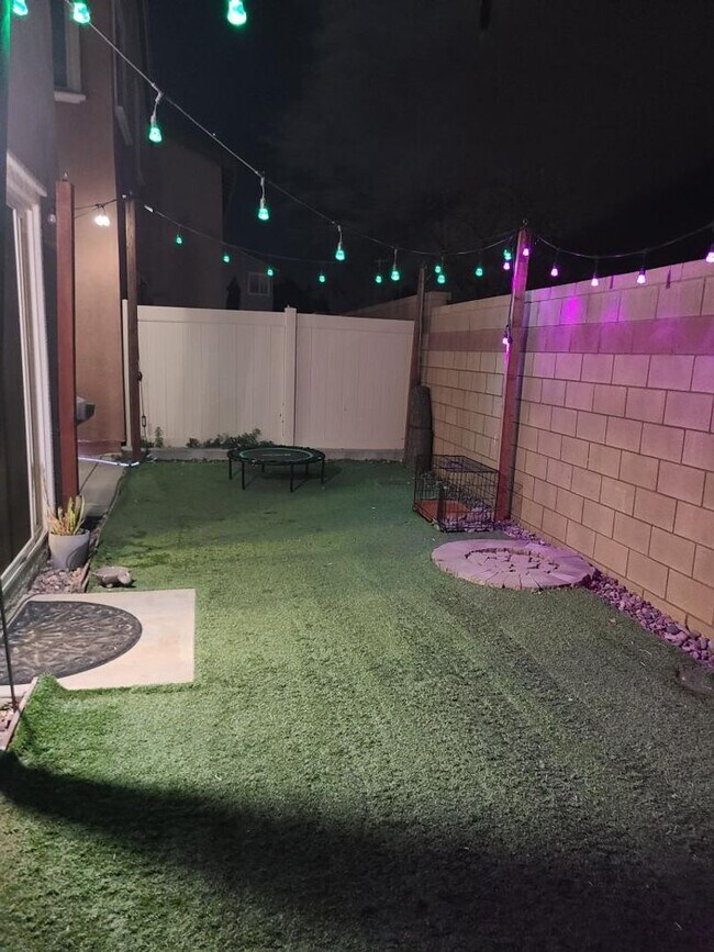 Building Photo - Beaumont 4 bedroom home ($0 monthly electric bill)