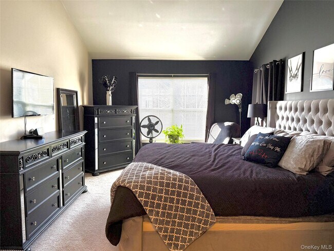 Building Photo - 1 Ford Ct