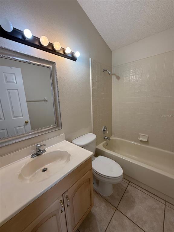 Building Photo - 1025 Kelly Creek Cir