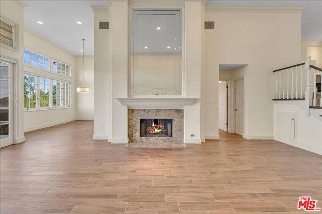 Building Photo - 2202 The Terrace