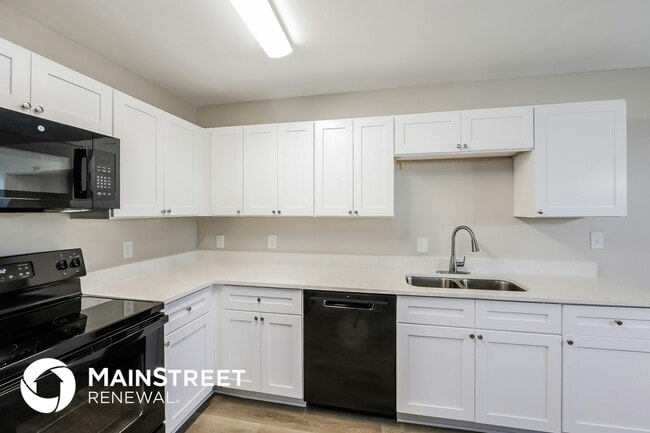 Building Photo - 2814 72nd St W