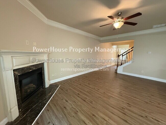 Building Photo - 1045 Township Cir
