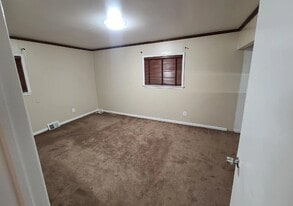 Building Photo - 8708 Hargrave St