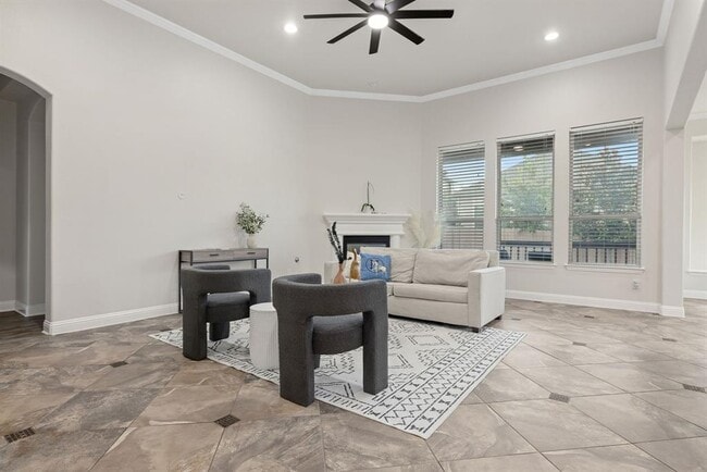 Building Photo - 100 Crystal Cove