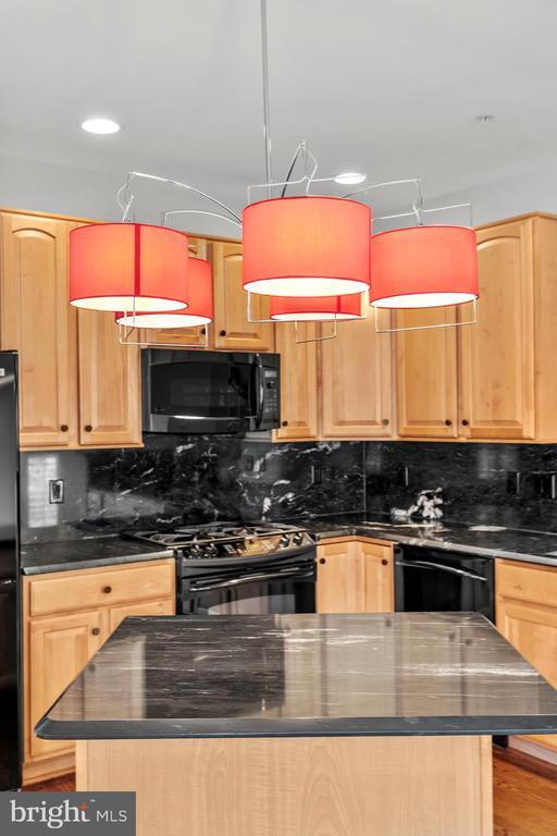 Building Photo - 5120 Grimm Dr