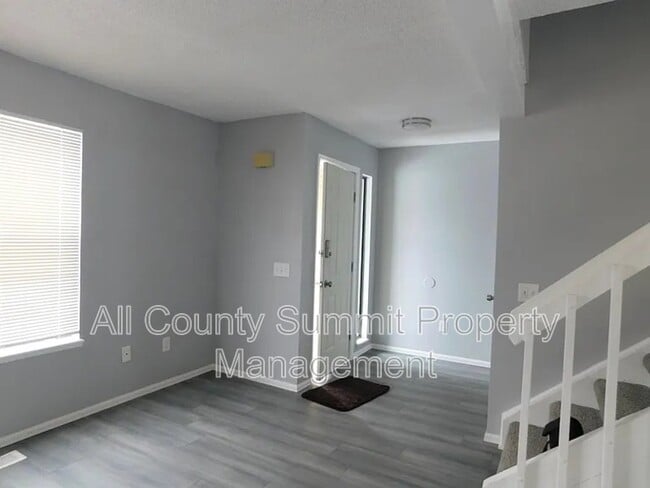 Building Photo - 3784 S Ceylon Way