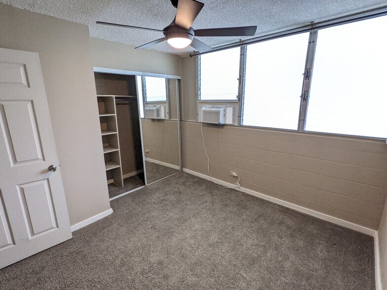 Bedroom 2 - 46-270 Kahuhipa St