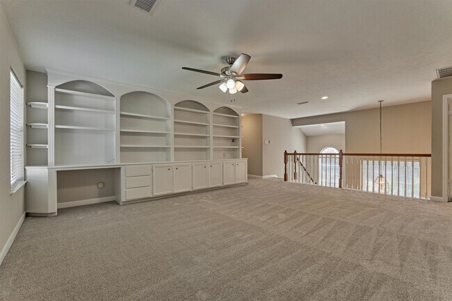 Building Photo - 15 W Stony End Pl