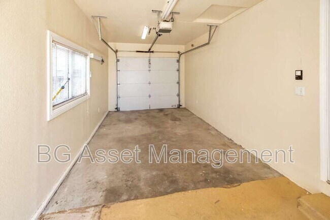 Building Photo - 2911 18th St