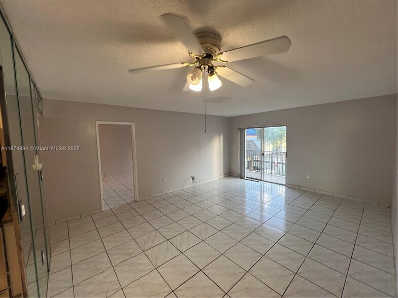 Building Photo - 5731 NW 37th St