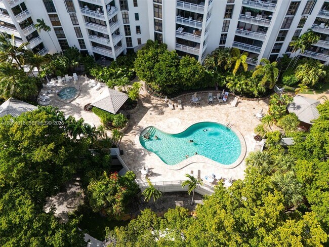 Building Photo - 4000 Towerside Terrace