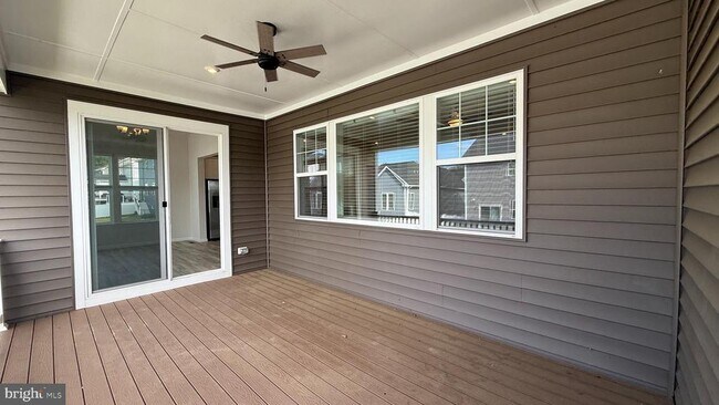Building Photo - 7515 Oakham Dr