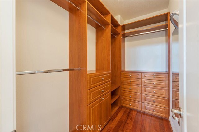 Building Photo - 5402 W 149th Pl
