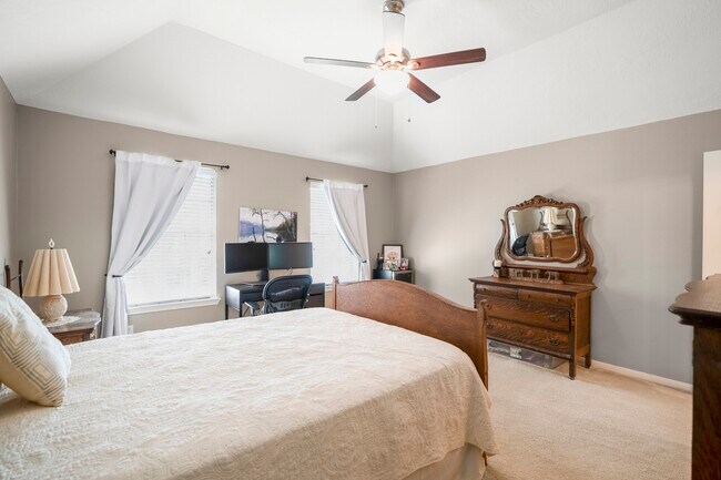 Building Photo - 16315 Hammerwood Ct