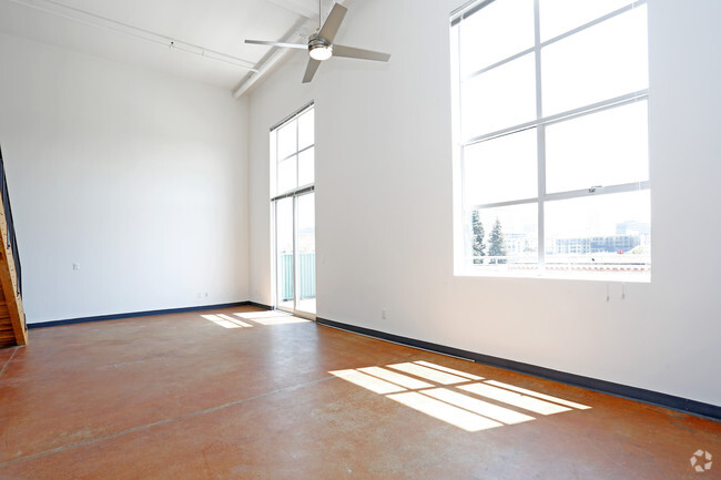 Interior Photo - Telegraph Lofts