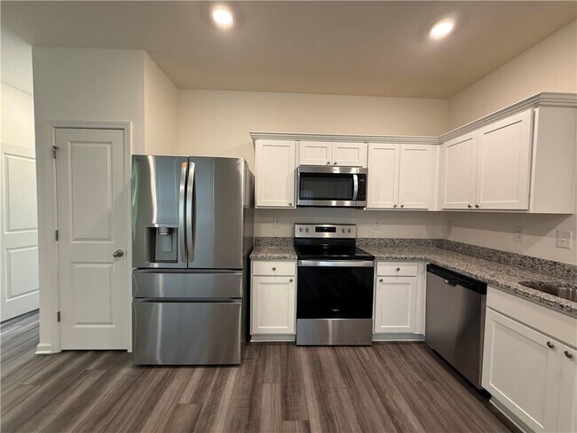 Building Photo - 3517 Condor Ct