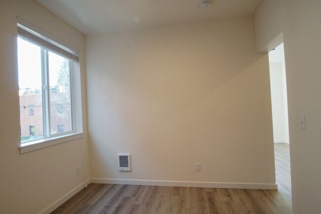 Building Photo - Modern & Chic Corner 1-Bed w/Private Balcony!
