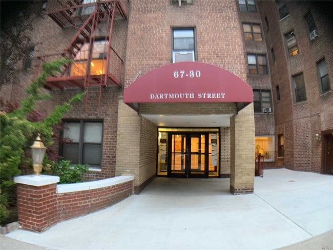 Primary Photo - 6730 Dartmouth St