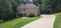 Building Photo - 3761 Falls Trail